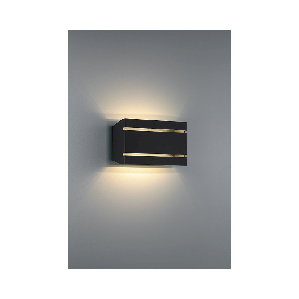 Bi-Directional Outdoor LED Wall Mount. Picture 6