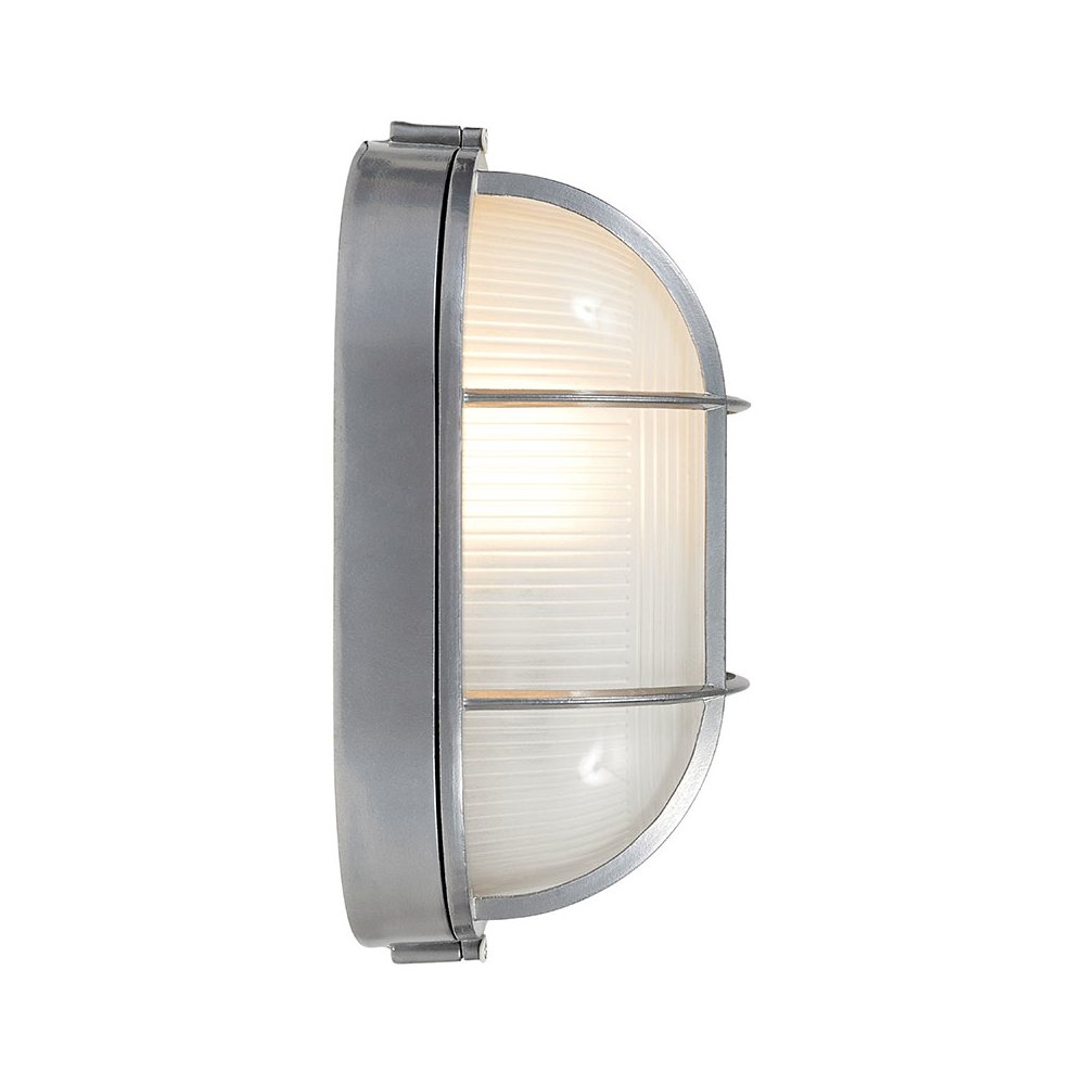 1 Light Outdoor Bulkhead. Picture 2