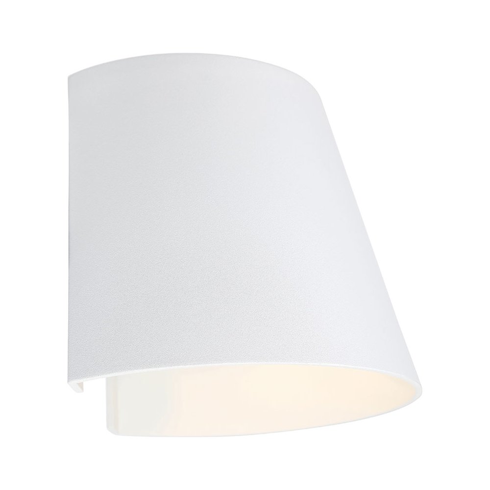 Bi-Directional Outdoor LED Wall Mount. Picture 5