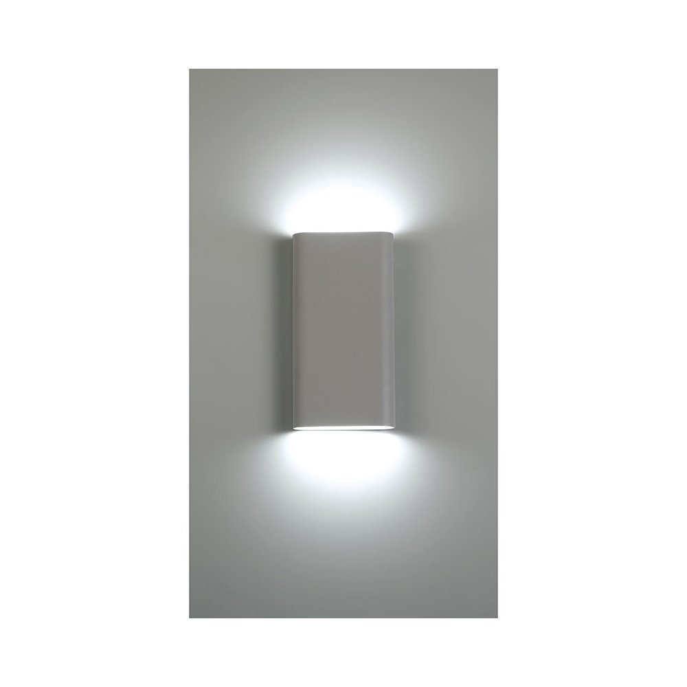Dual Voltage LED Wall Sconce. Picture 6