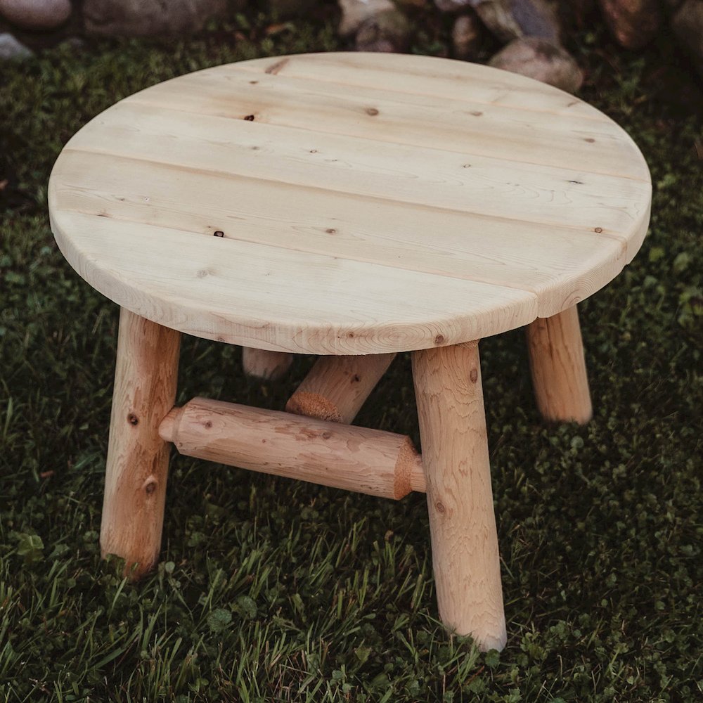 Cedar Log Coffee Table. Picture 4