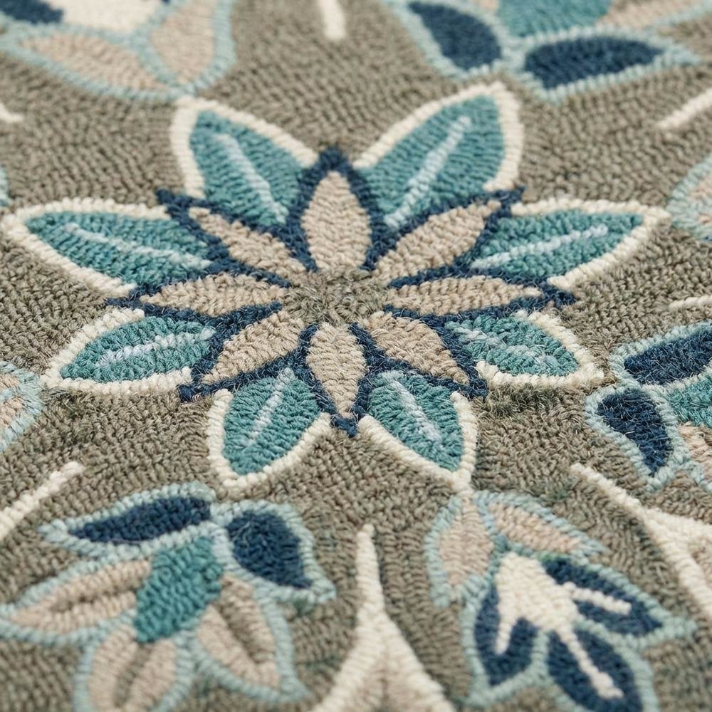 Blue Round Indoor Area Rug With Bohemian Style And Spot Clean Durability. Picture 5