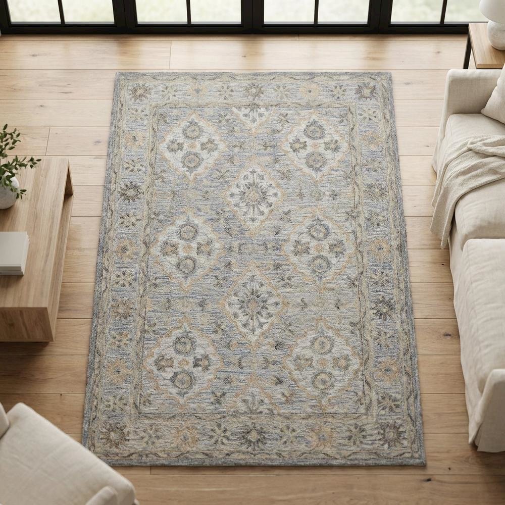 Blue Wool Area Rug With Classic Pattern And Soft Touch For Living Room. Picture 3