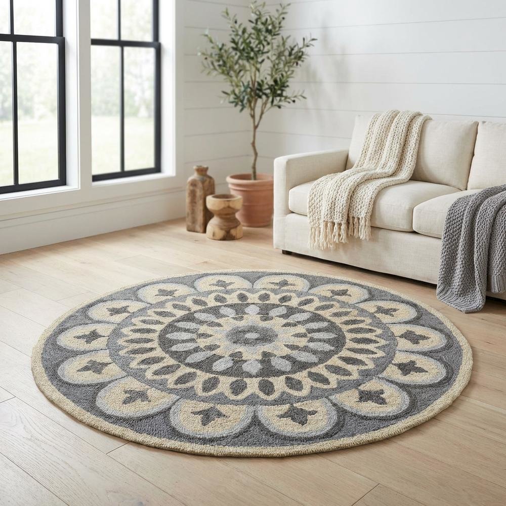 Gray Indoor Round Area Rug With Classic Style And Soft Texture. Picture 2