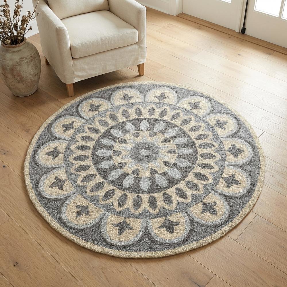 Gray Indoor Round Area Rug With Classic Style And Soft Texture. Picture 3