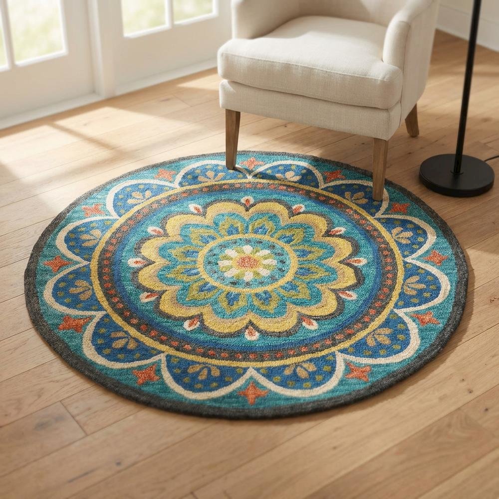Bohemian Patterned Indoor Area Rug In Blue And Multicolored 4' Round. Picture 3