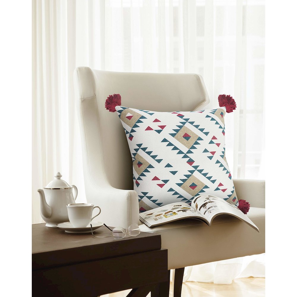 Eclectic Southwestern Geometric Throw Pillow. Picture 7