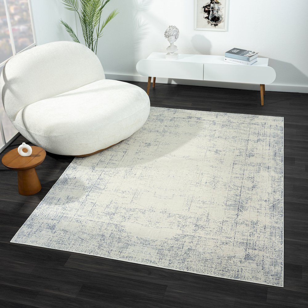 Aria Durable Performance Area Rug Indoor in Gray/Blue, 5'3" x 7'. Picture 2