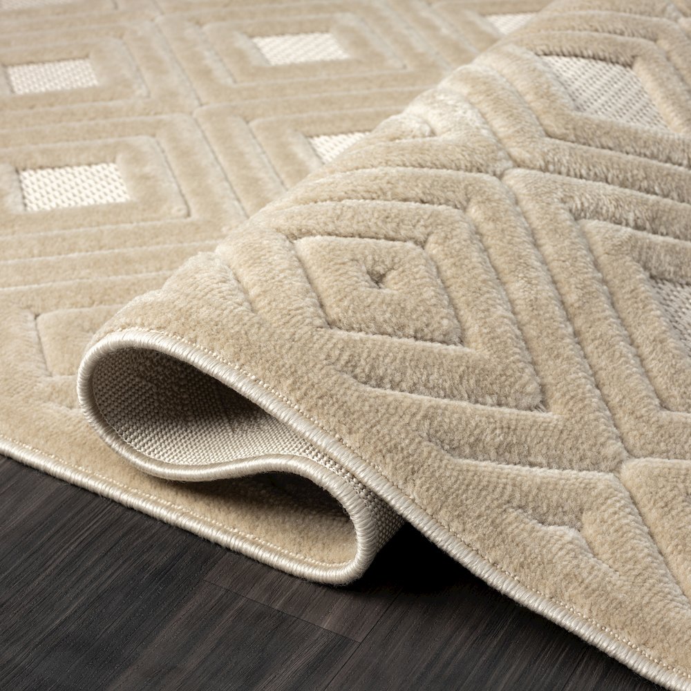 Atlas Durable Performance Area Rug Outdoor in Beige, 7'10" x 9'10". Picture 4