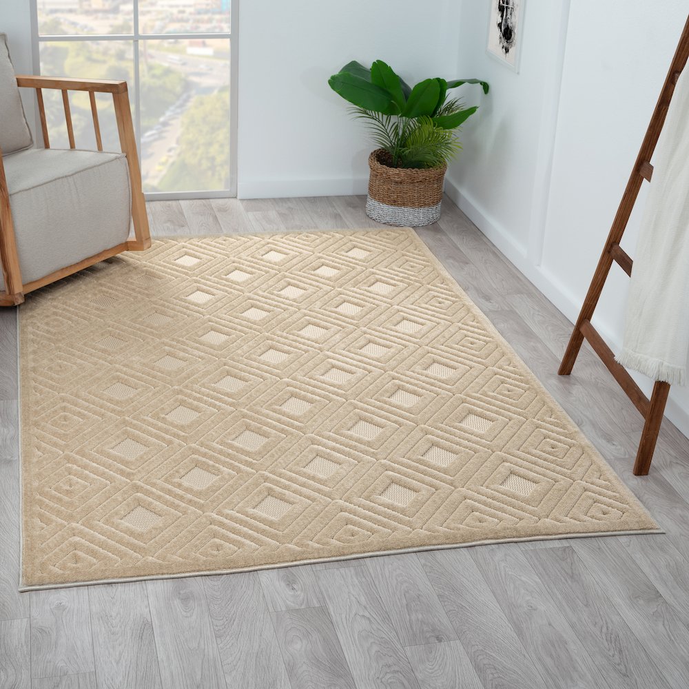 Atlas Durable Performance Area Rug Outdoor in Beige, 7'10" x 9'10". Picture 8