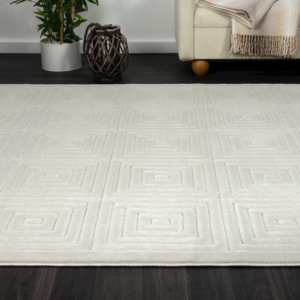 Atlas Durable Performance Area Rug Outdoor in Ivory, 7'10" x 9'10". Picture 3