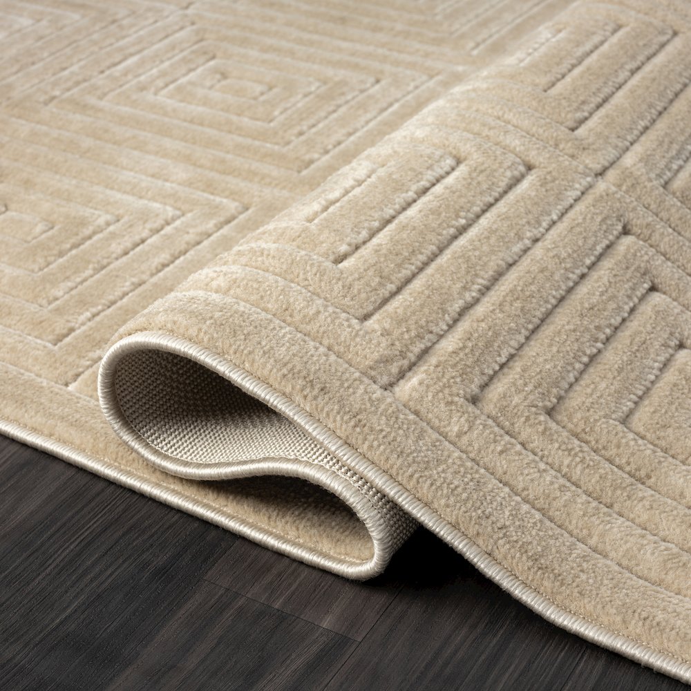 Atlas Durable Performance Area Rug Outdoor in Beige, 7'10" x 9'10". Picture 4