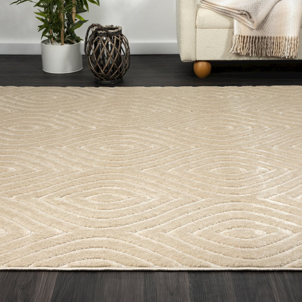 Atlas Durable Performance Area Rug Outdoor in Beige, 7'10" x 9'10". Picture 3