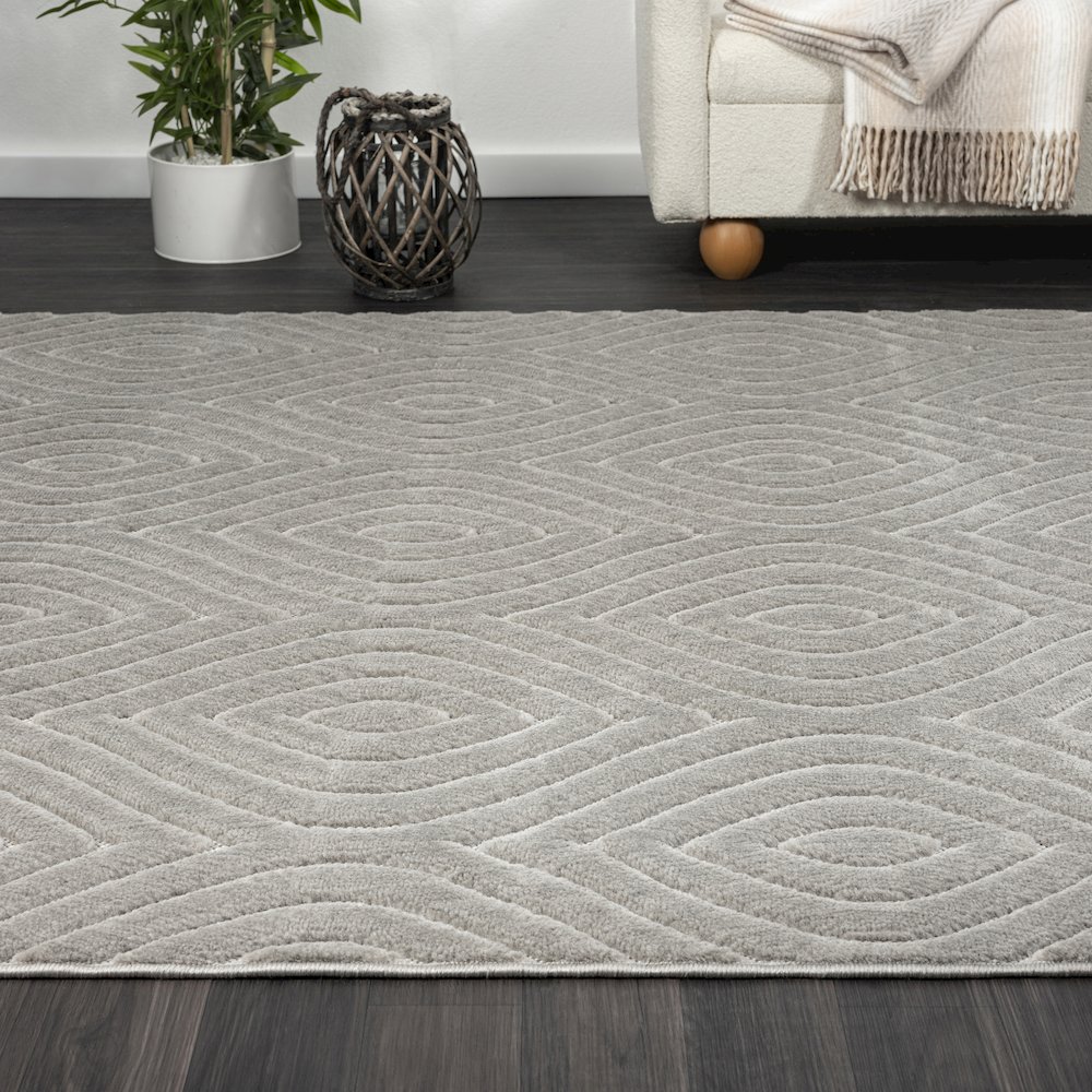 Atlas Durable Performance Area Rug Outdoor in Gray, 7'10" x 9'10". Picture 3