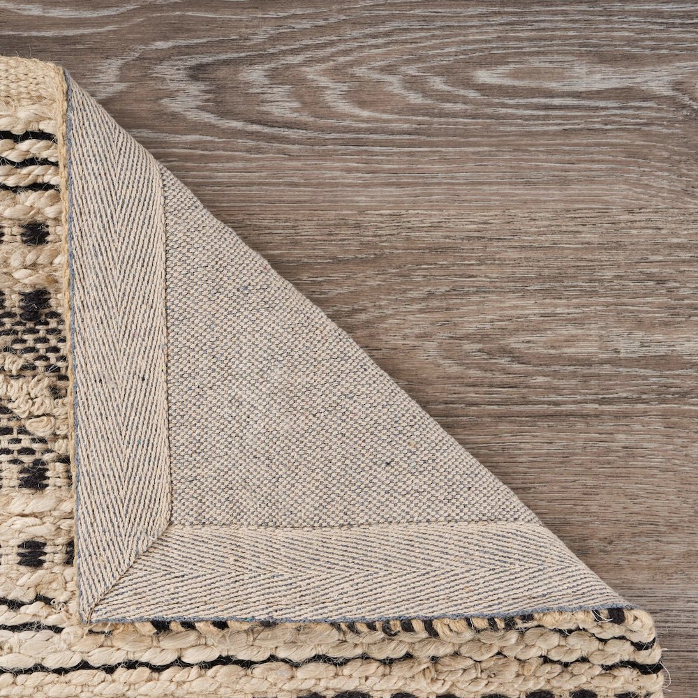 Bleached Naturals Jute Blend Area Rug Indoor in Black/Ivory, 9' x 12'. Picture 4