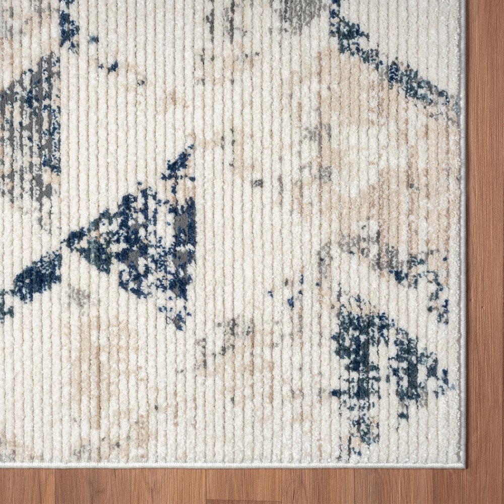 Bristol Performance Blend Area Rug Indoor in Ivory/Blue, 7'9" X 9'9". Picture 5