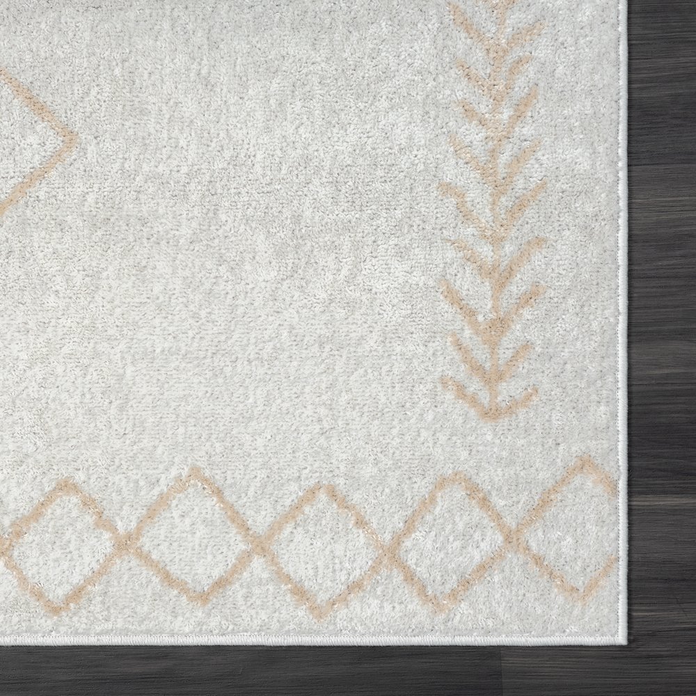 Calgary Durable Performance Area Rug Indoor in Cream/Gray, 7'9" X 9'9". Picture 5