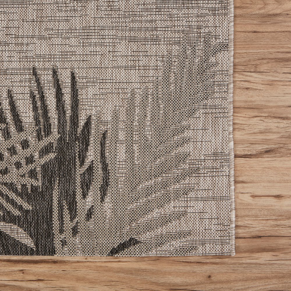 Captiva Durable Performance Area Rug Outdoor in Black/Beige, 3' x 5'. Picture 6