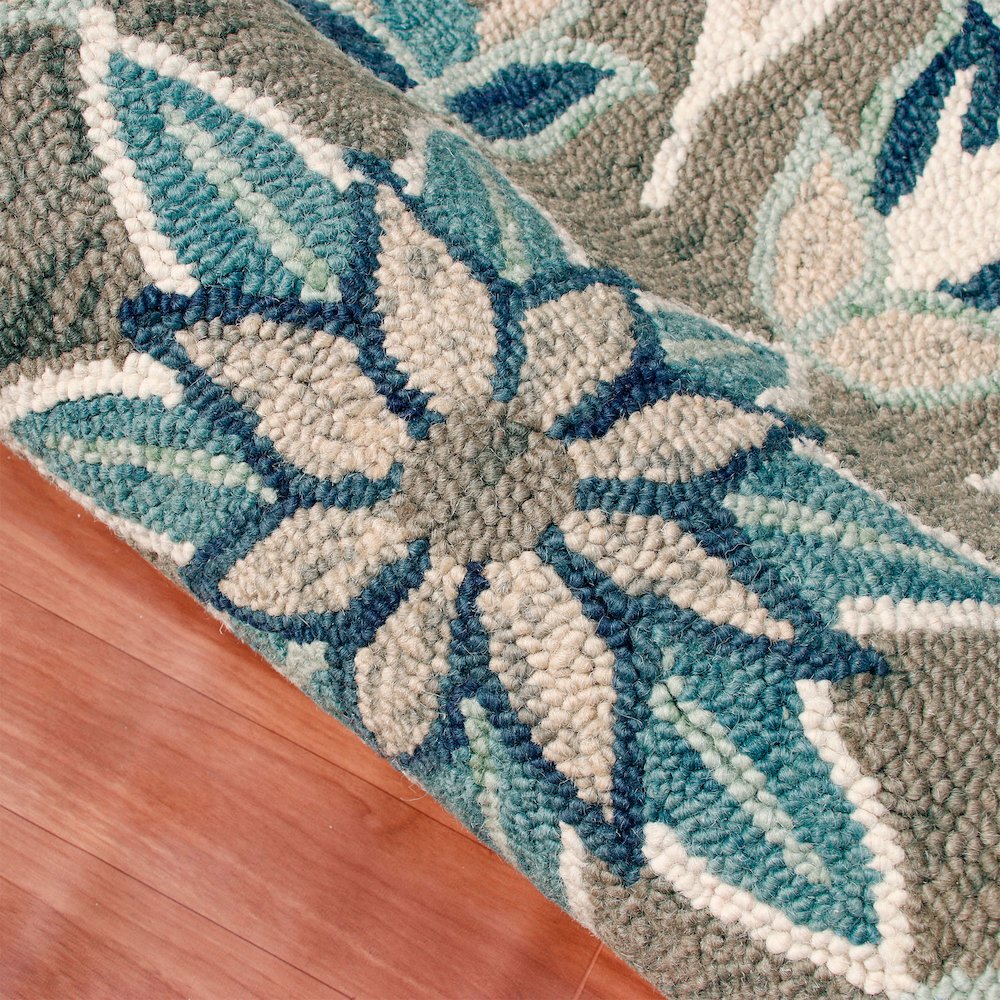Dazzle Wool Area Rug Indoor in Blue/Gray, 6' Round. Picture 4