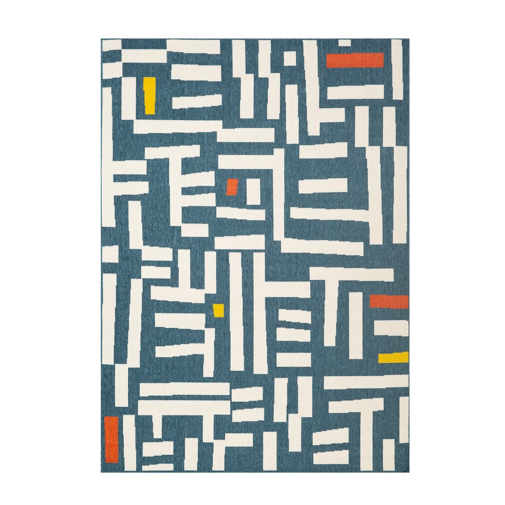 Mapa Durable Performance Area Rug Outdoor in Blue/White, 5' x 7'. Picture 1