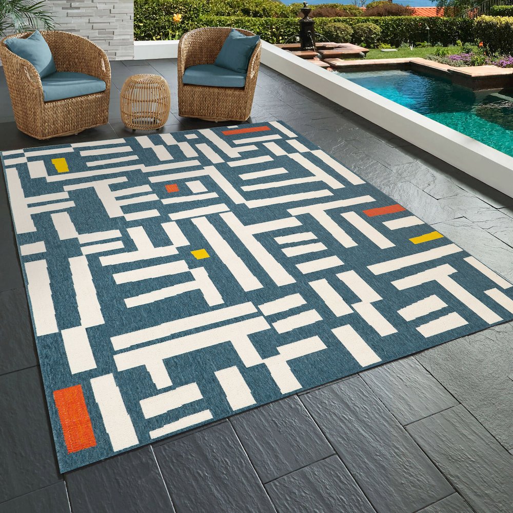 Mapa Durable Performance Area Rug Outdoor in Blue/White, 5' x 7'. Picture 2
