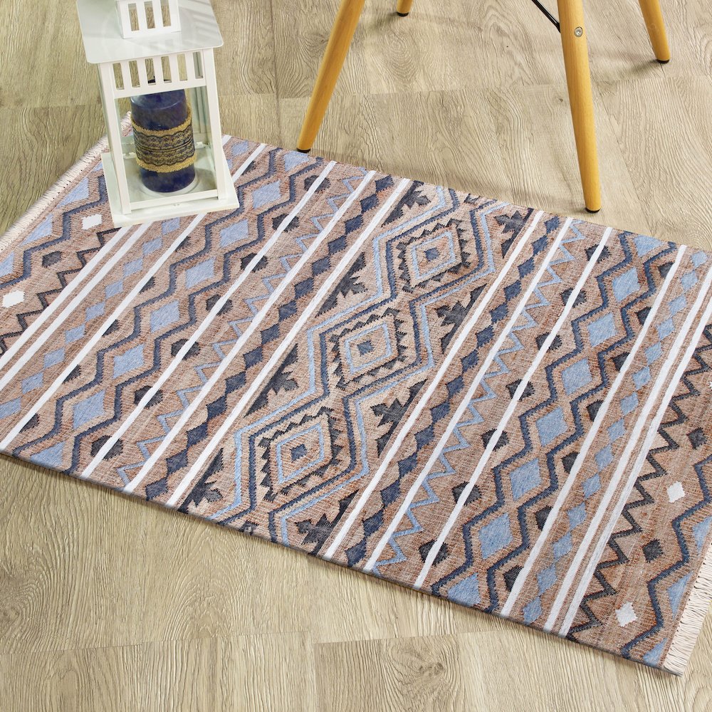 Coastal Cohesion Handwoven Jute and Chotton Dhurrie Area Rug. Picture 7
