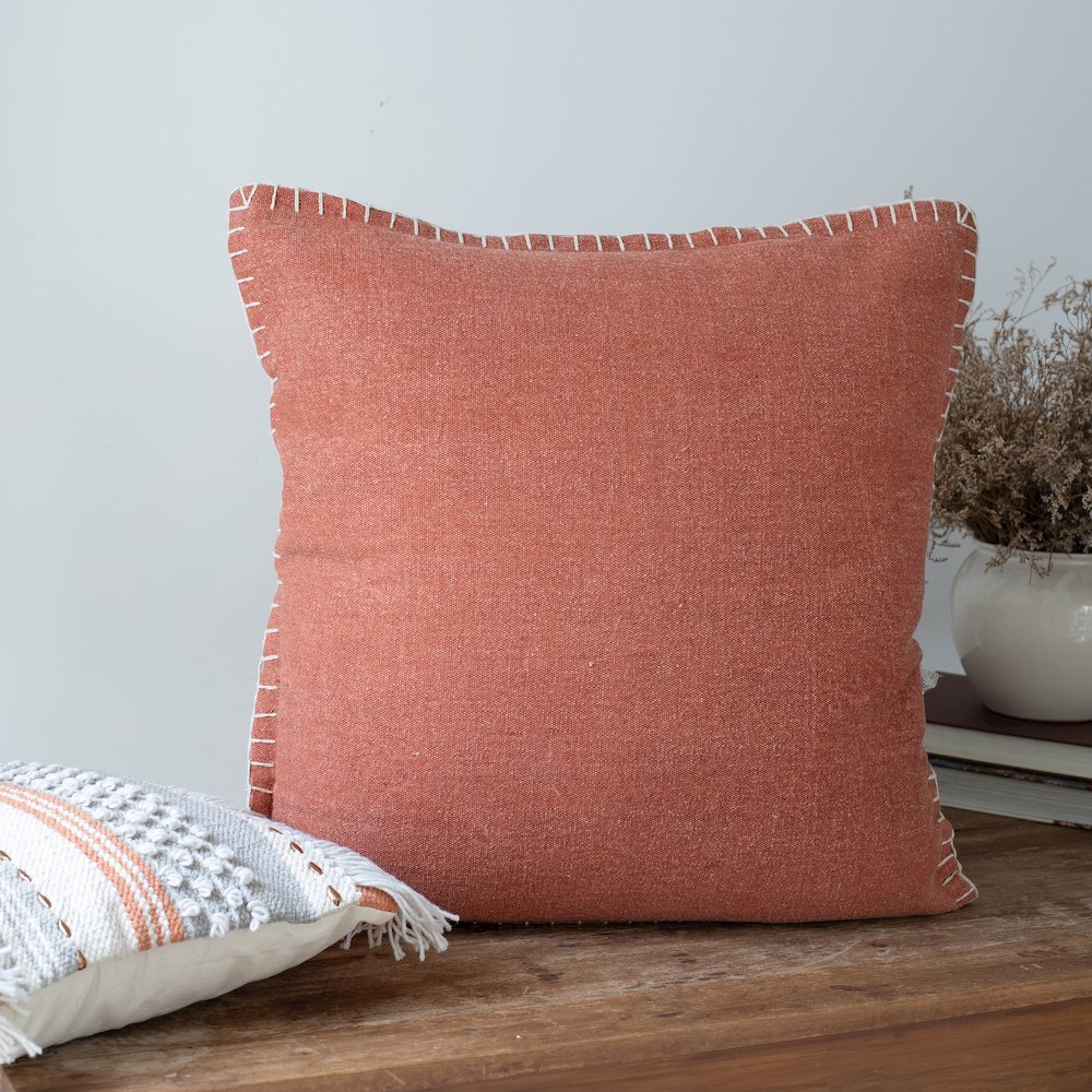 Natural Chic Throw Pillow. Picture 3
