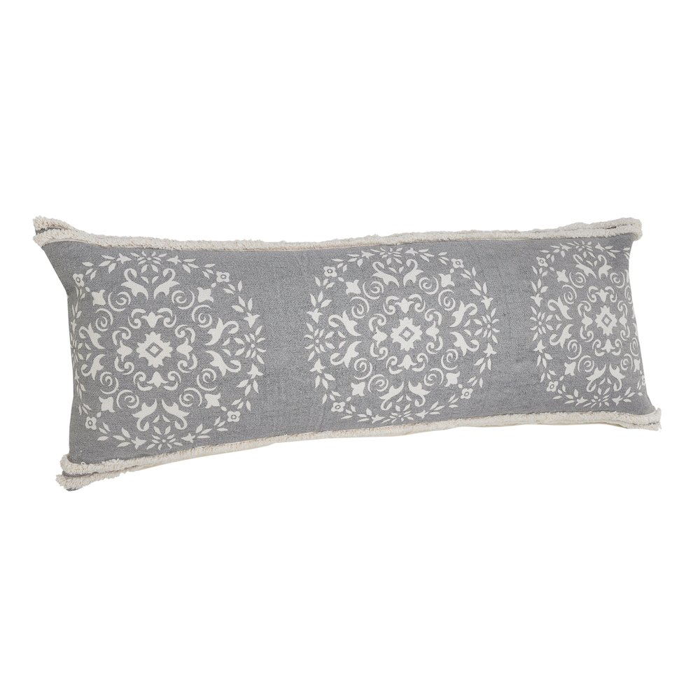 Casual Mandala Medallion Lumbar Pillow with Tufted Border. Picture 5