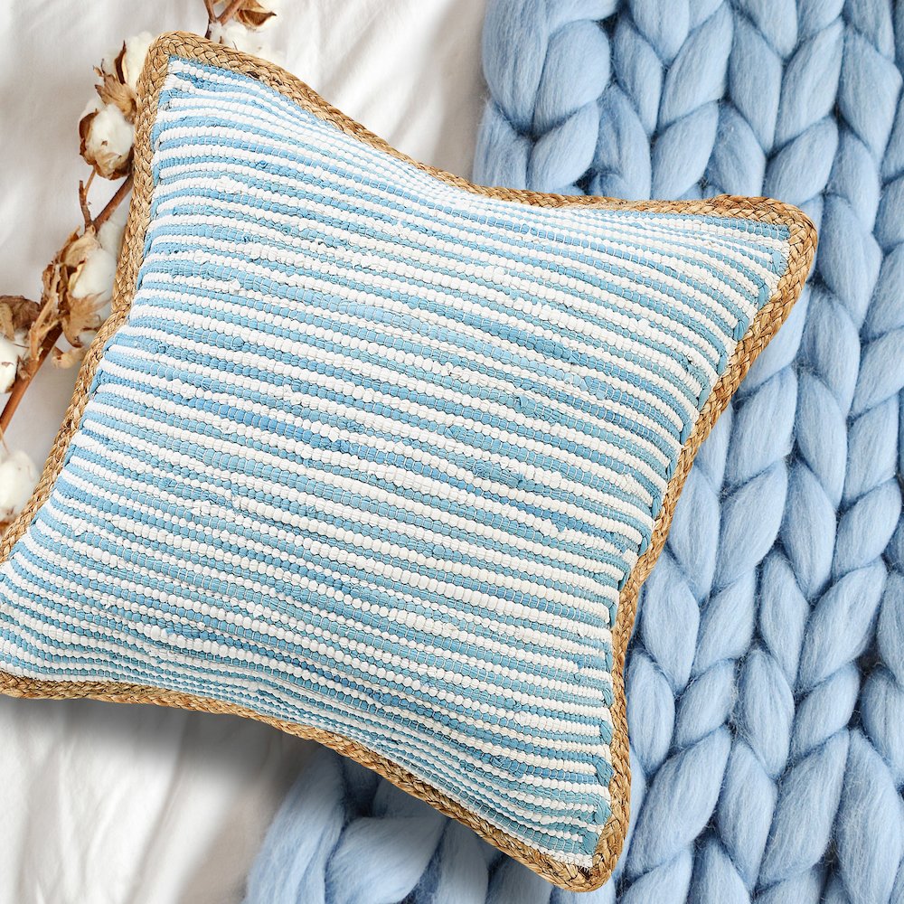 Riley Cotton and Jute Pillow Set of 2 in Blue/White, 20" x 20". Picture 9