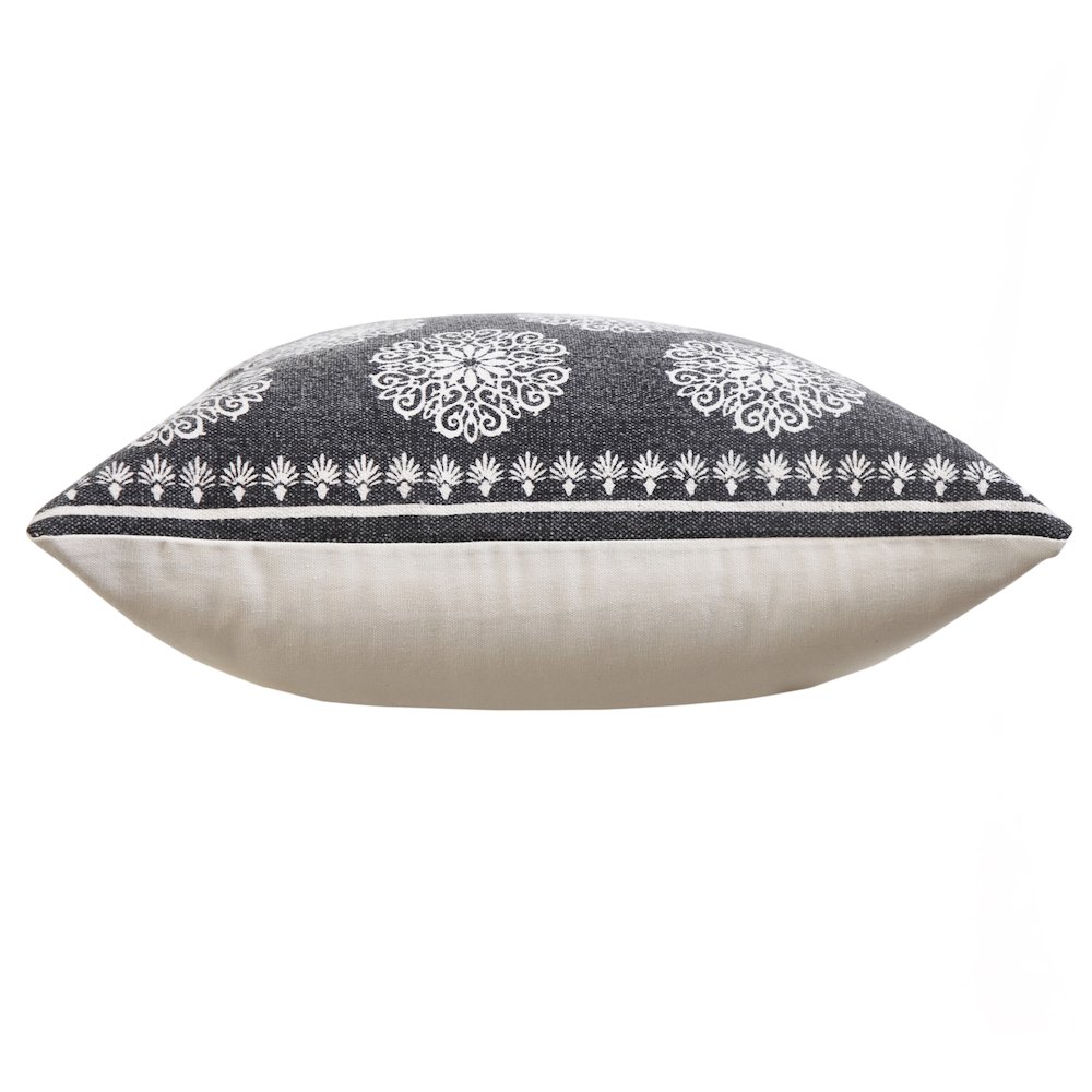 Fantasy Cotton Pillow Set of 2 in Black/White, 20" x 20". Picture 6