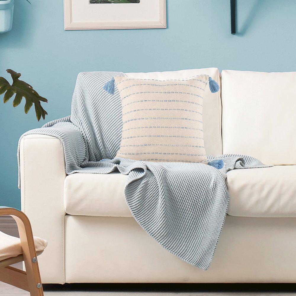 Torrent Cotton Blend Pillow Set of 2 in Blue/Ivory, 20" x 20". Picture 9
