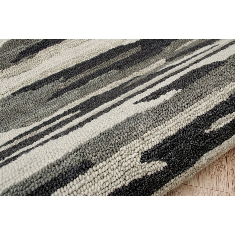 Distressed Cabin Camouflage Round Rug. Picture 5