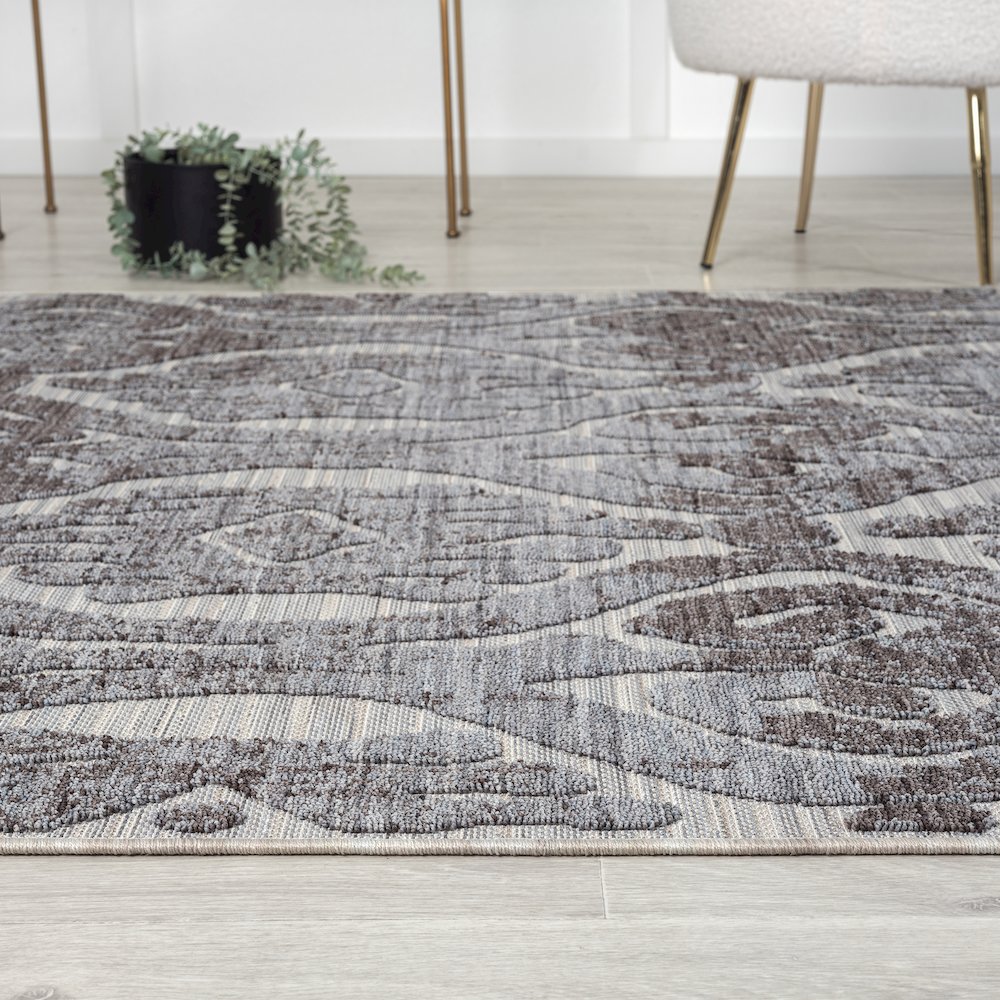 Westport Blue/Gray Damask PET Yarn Indoor/Outdoor Area Rug. Picture 8