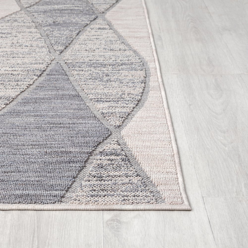 Westport Geometric PET Yarn Indoor/Outdoor Area Rug. Picture 4