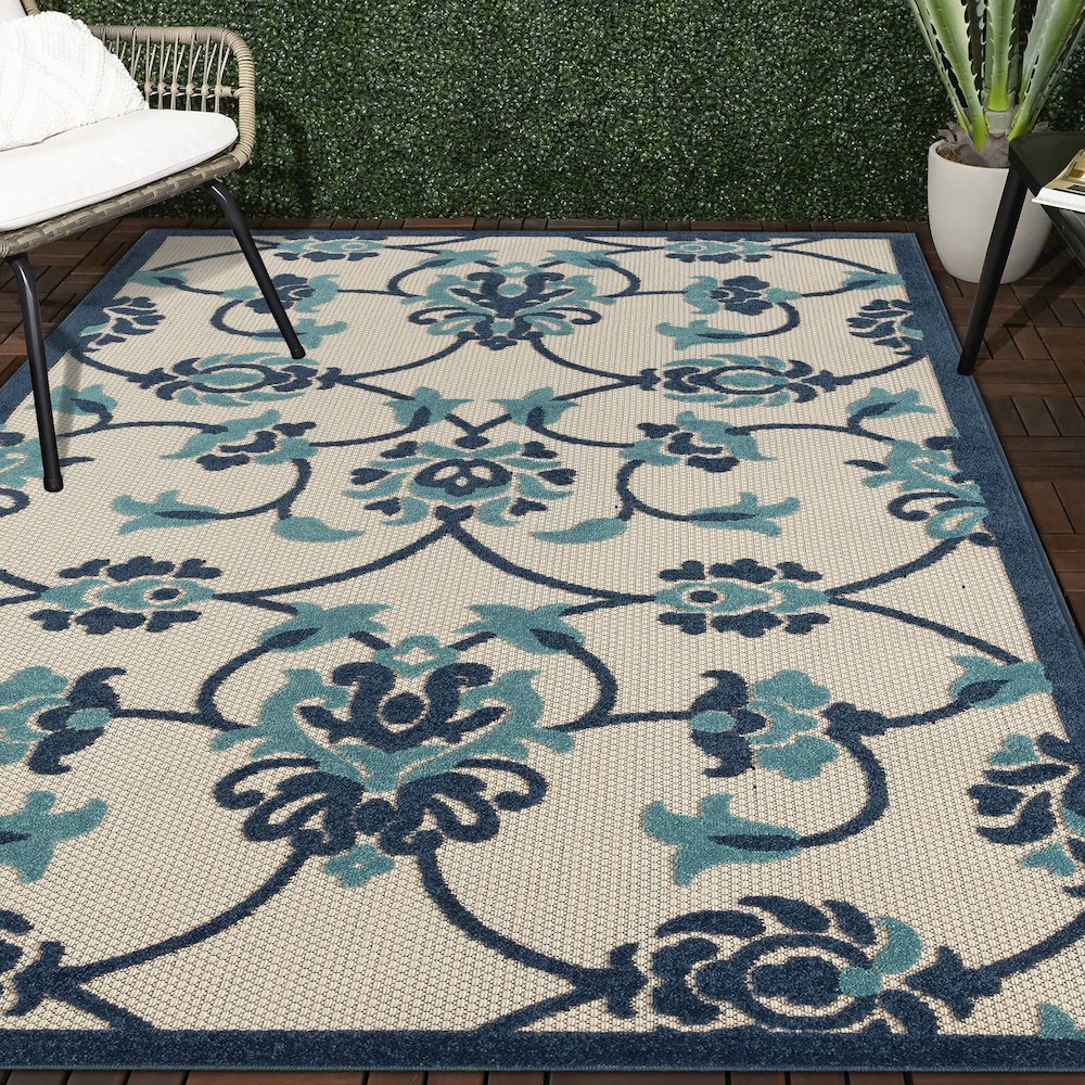 Copa Cabana Durable Performance Area Rug Outdoor in Blue/Beige, 7'10" x 9'10". Picture 8