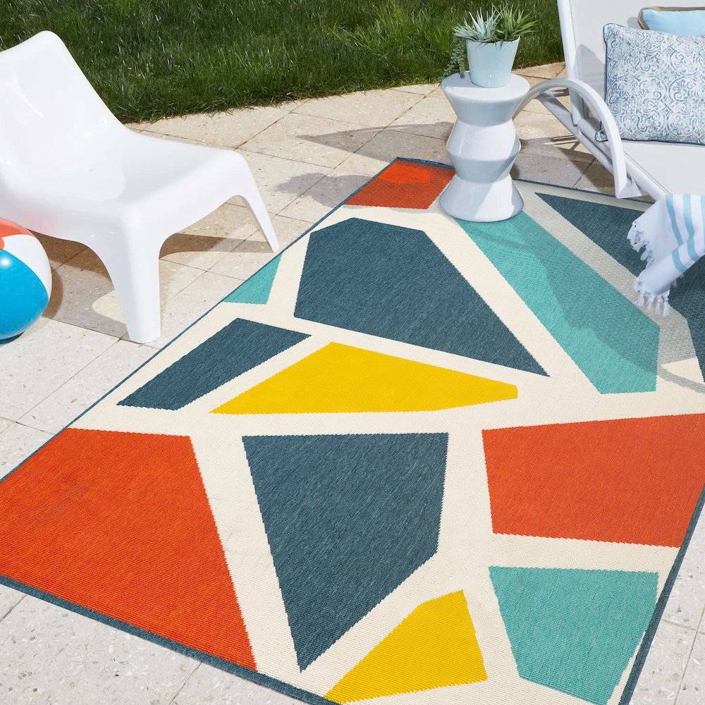 Mapa Durable Performance Area Rug Outdoor in White/Multicolored, 8' x 9'9". Picture 2
