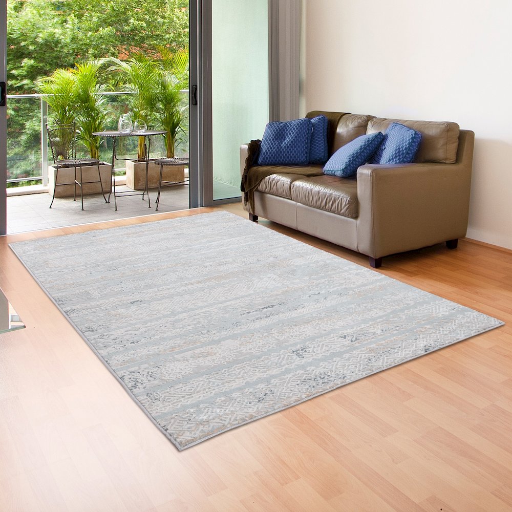 Michelle Durable Performance Area Rug Indoor in Blue/Cream, 9' x 12'. Picture 6