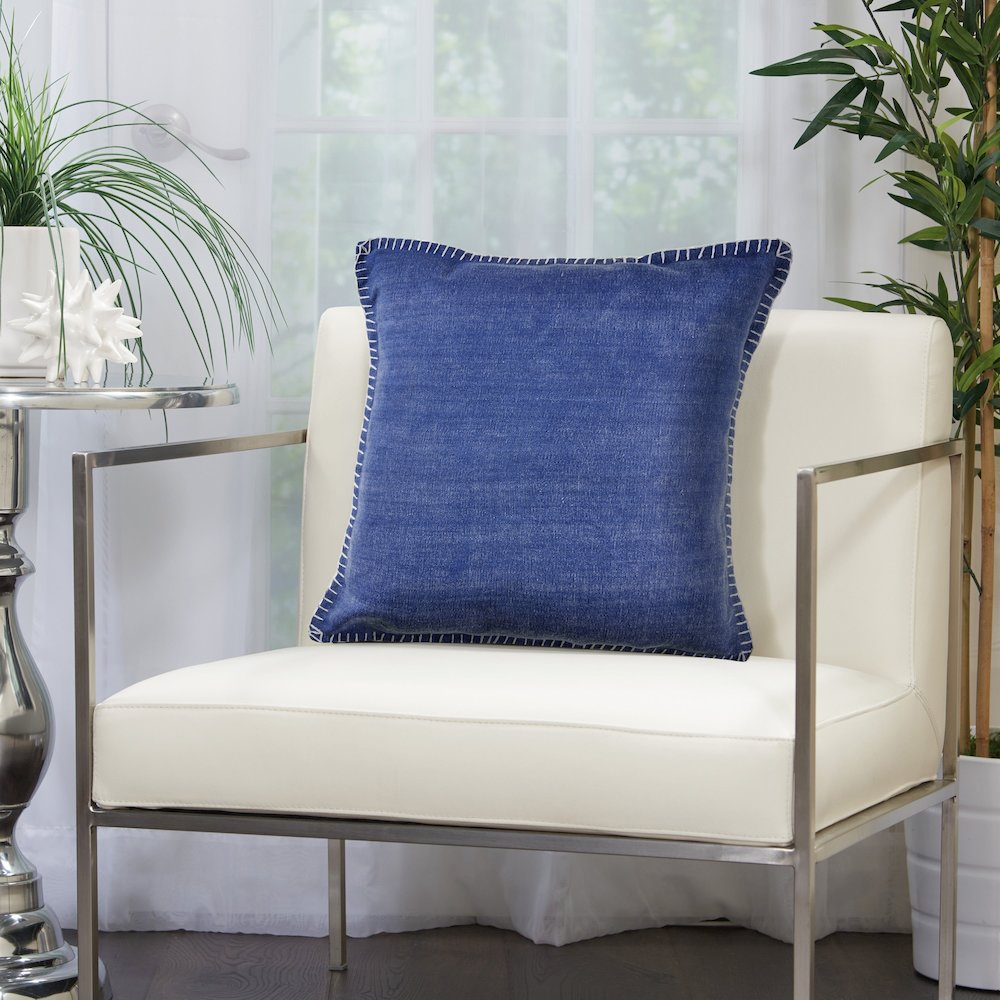 Vital  Cotton Pillow Set of 2 in Blue, 24" x 24". Picture 2