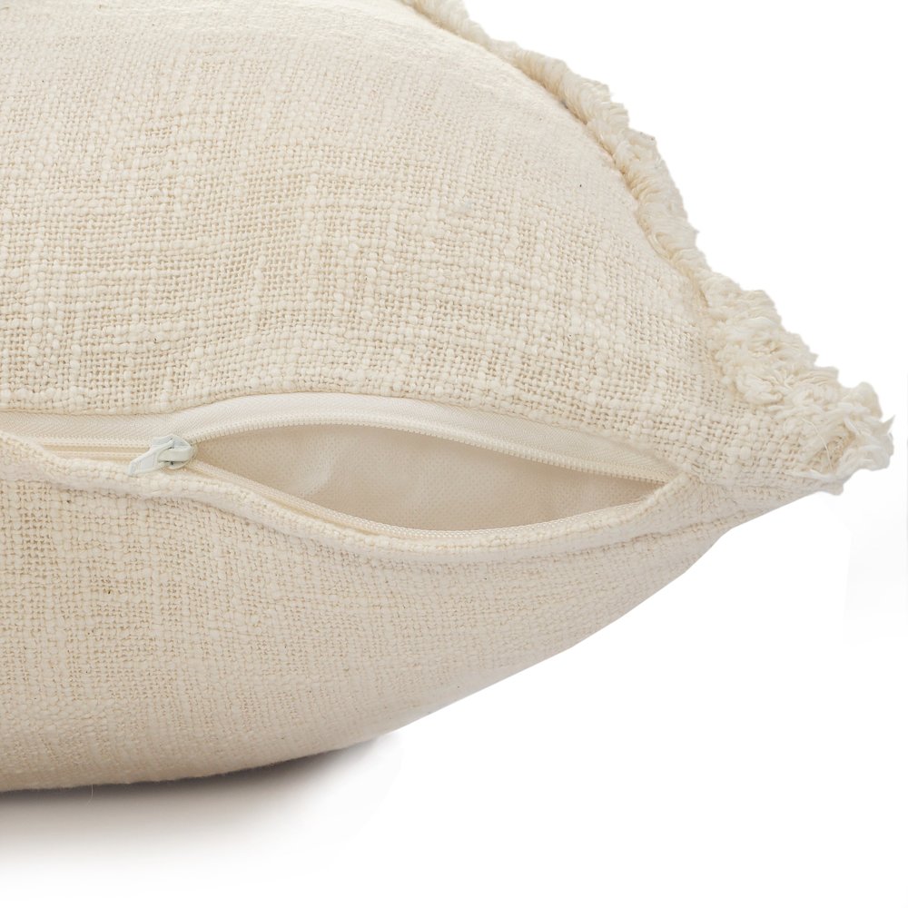 Evette Rios Reese Solid Decorative Diamond Tufted Cotton Throw Pillow. Picture 3