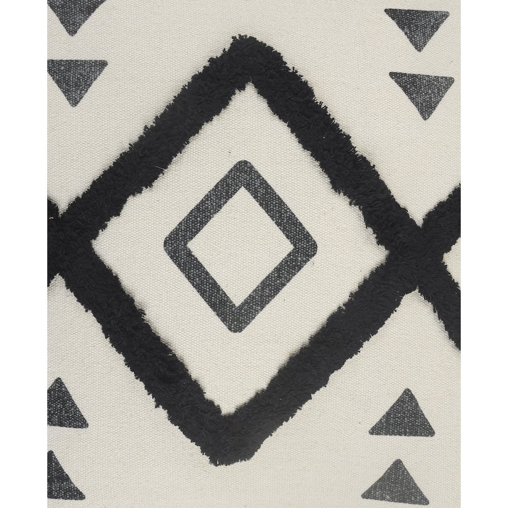 Avant-garde Cotton Pillow Set of 2 in Cream/Black, 20" x 20". Picture 7