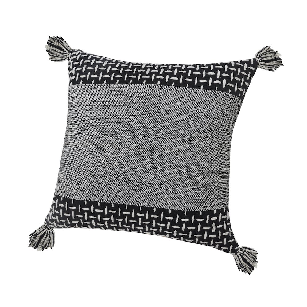 Elevate Cotton Pillow Set of 2 in Black/Gray, 20" x 20". Picture 3