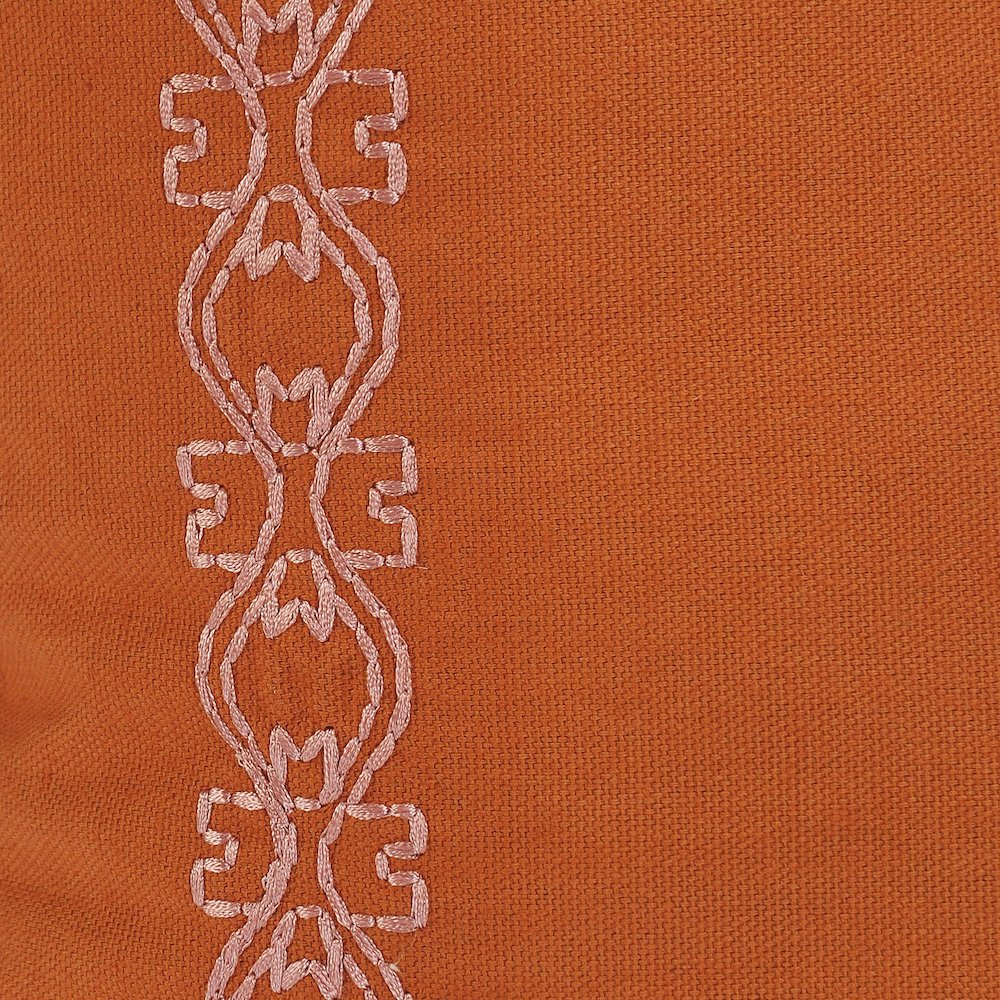 Dainty and Delicate Embroidered Border Throw Pillow. Picture 2