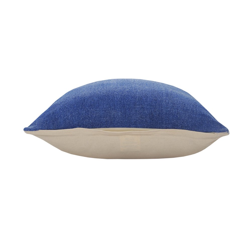 Sundaze Cotton Pillow Set of 2 in Blue, 20" x 20". Picture 4