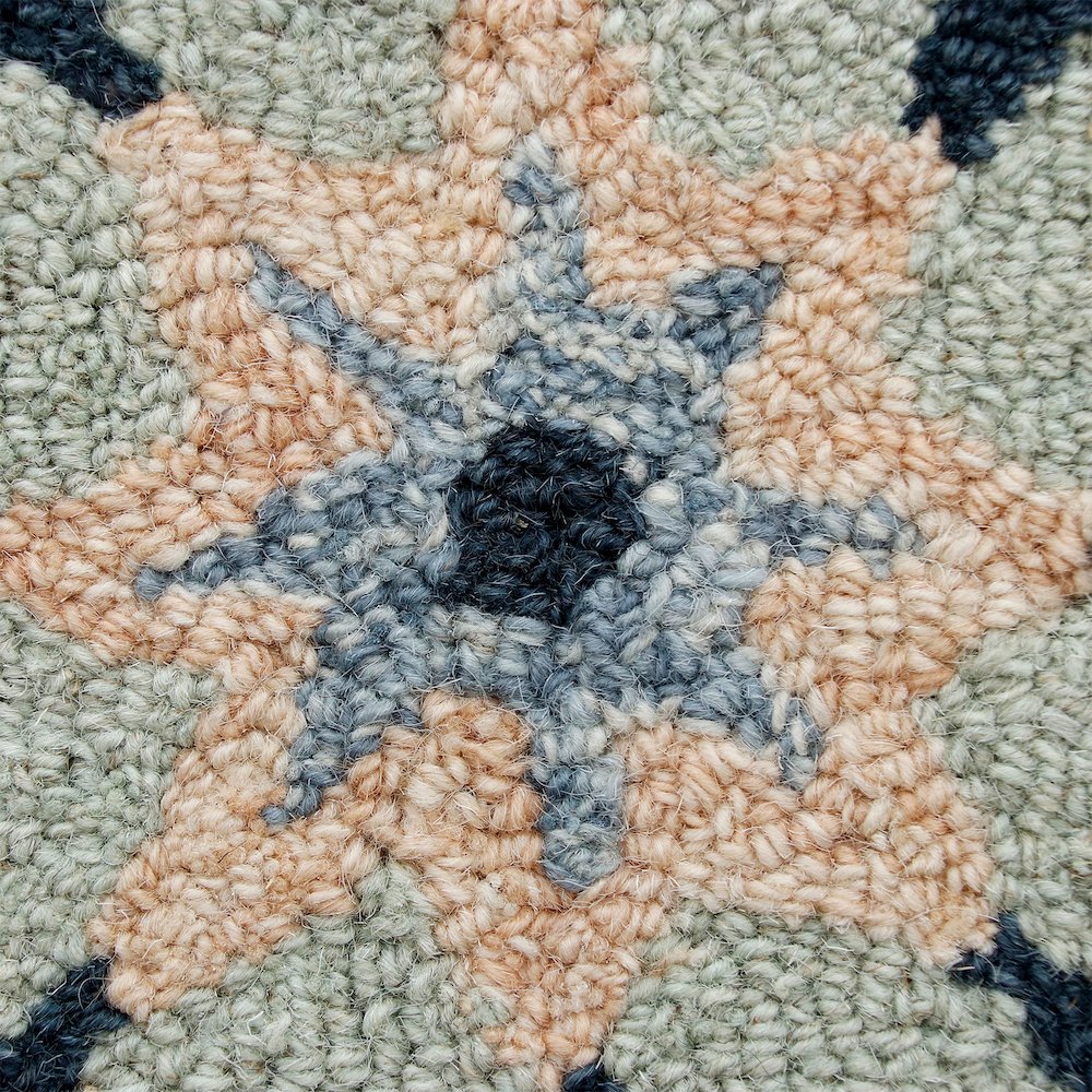 RugsA Sage/Blue Suzani Wool Round Rug. Picture 4