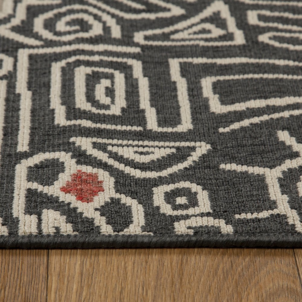 Evette Rios Black/Ivory Bohemian Abstract Polypropylene Indoor/Outdoor Area Rug. Picture 6