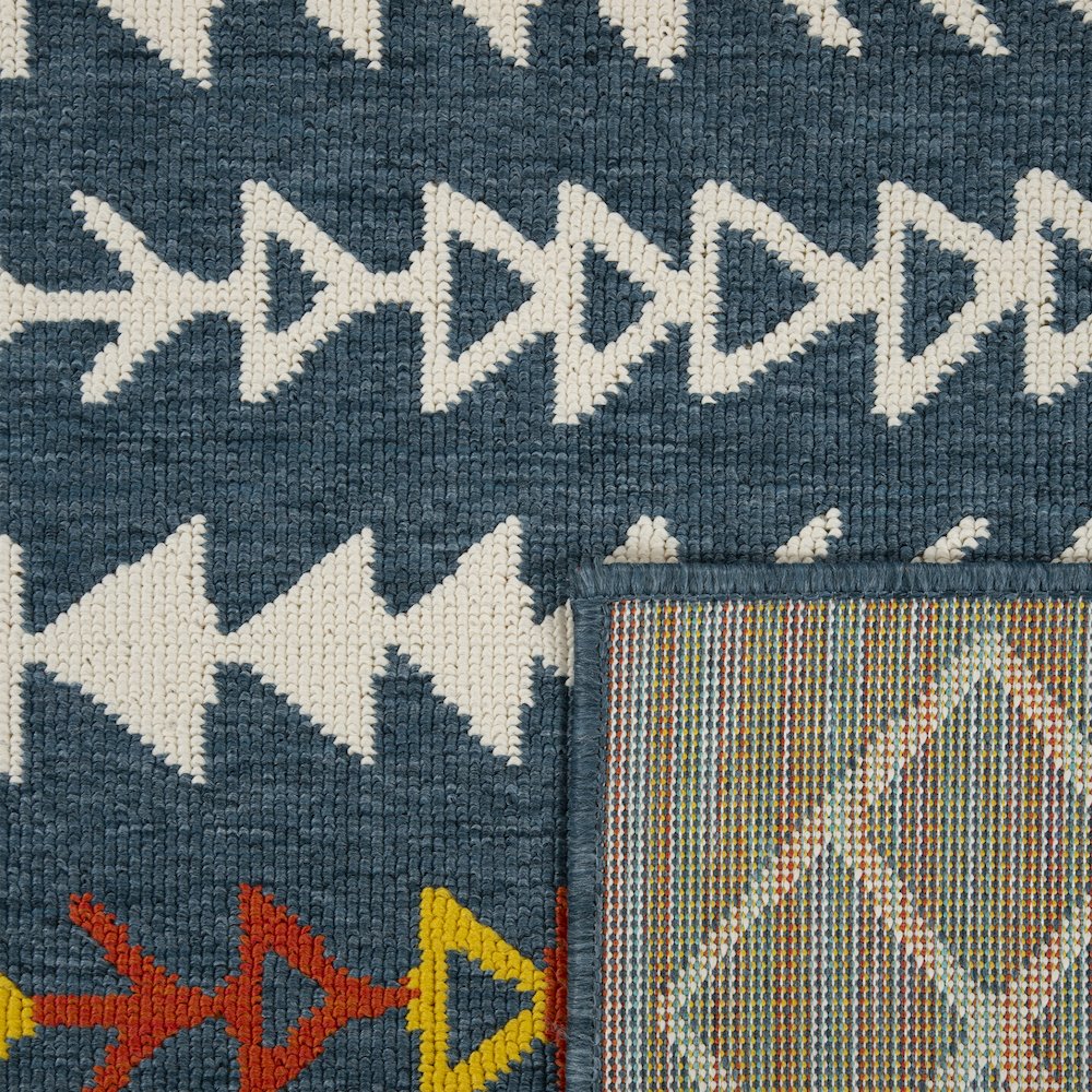 Evette Rios Ivory/Navy Southwestern Tribal Polypropylene Indoor/Outdoor Area Rug. Picture 5