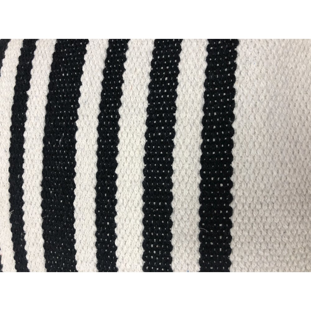 Elevate Cotton Pillow Set of 2 in White/Black, 22" x 22". Picture 3