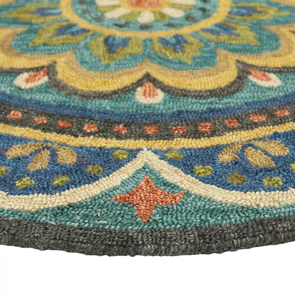 Bohemian Patterned Indoor Area Rug In Blue And Multicolored 4' Round. Picture 6