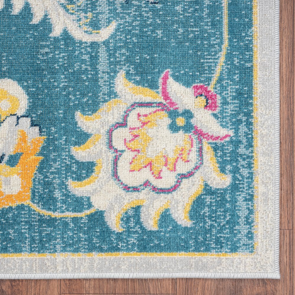 Durable Performance Area Rug Outdoor in Blue/Multicolored, 5'3" x 7'10". Picture 4