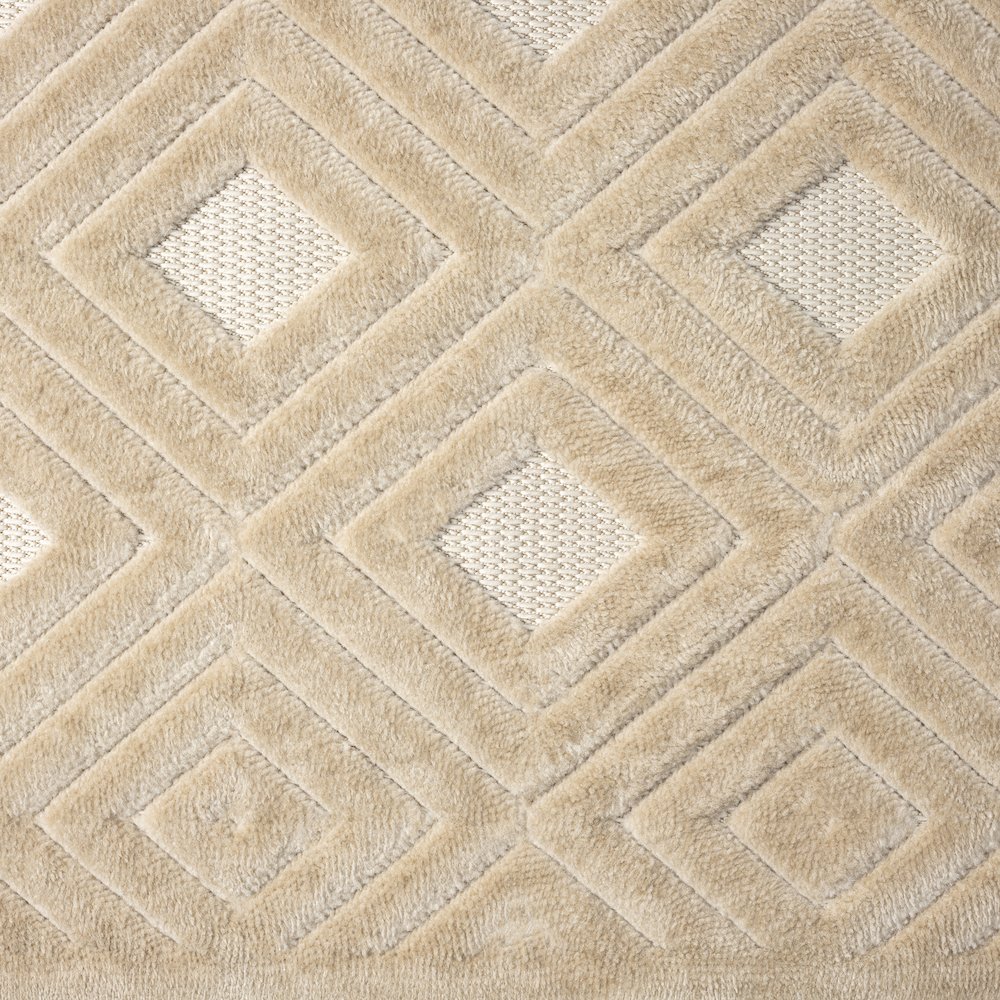 Atlas Durable Performance Area Rug Outdoor in Beige, 5' x 7'. Picture 7